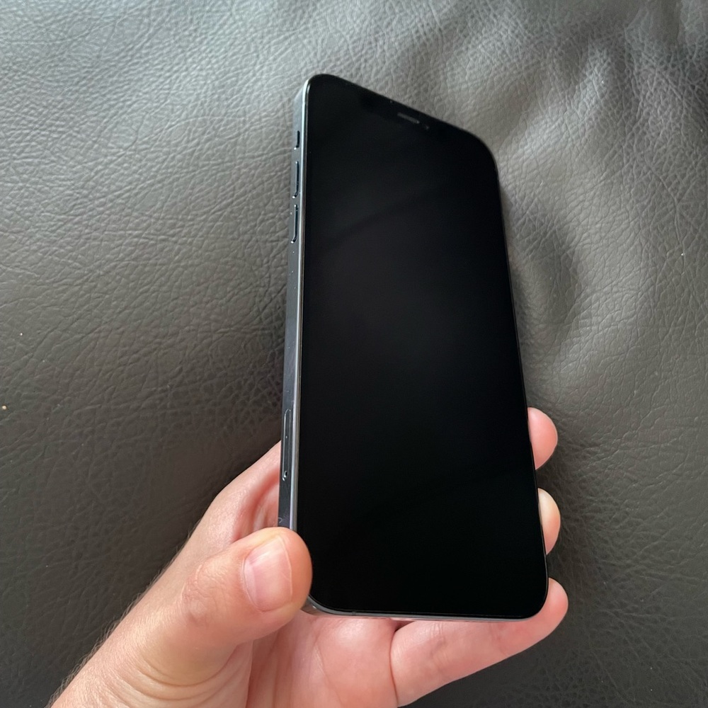 Apple iPhone 12 Pro